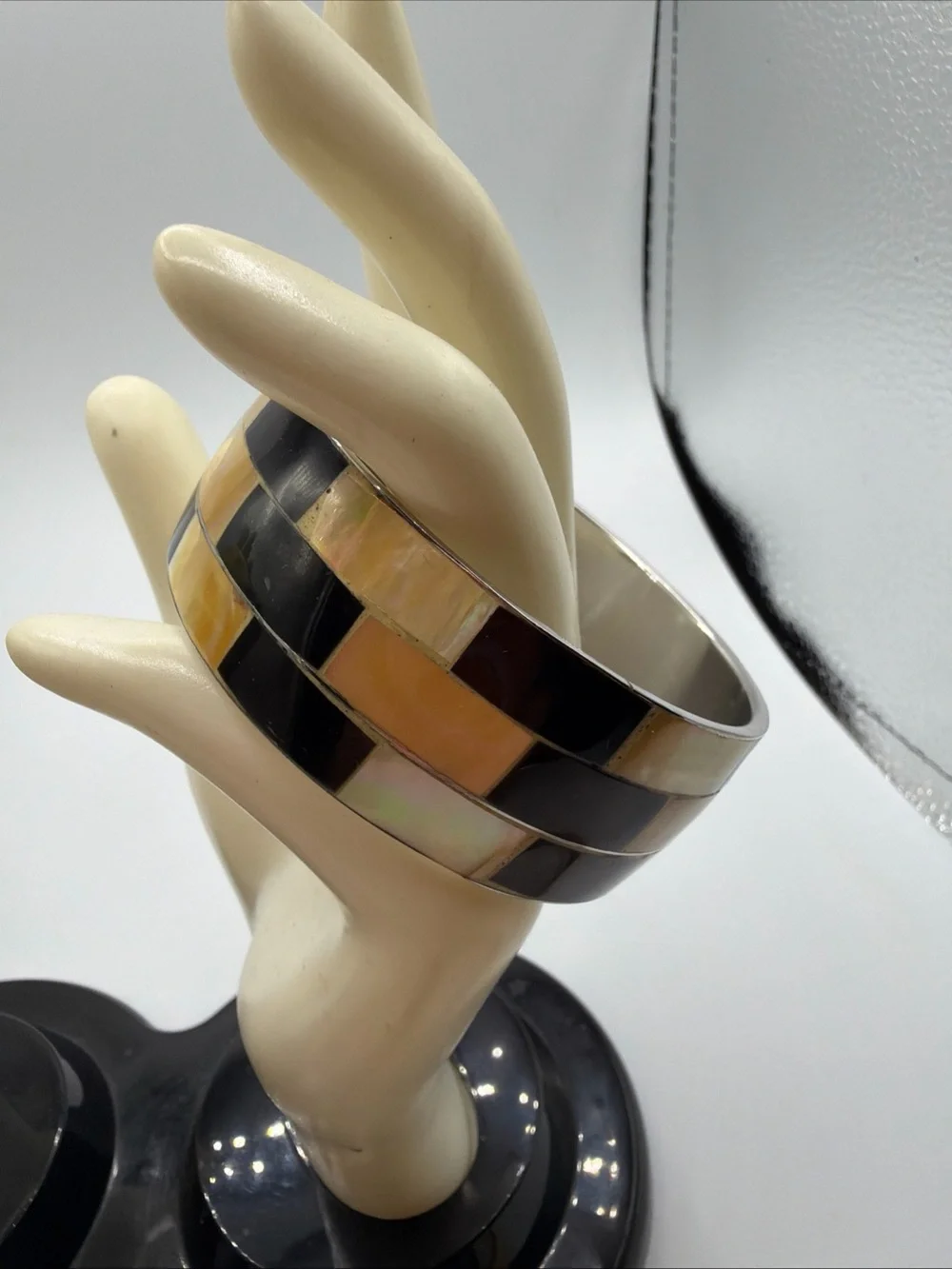 Vintage Chunky Brass, Enamel, Mother Of Pearl 9 Bangle Bracelet Jewelry Lot